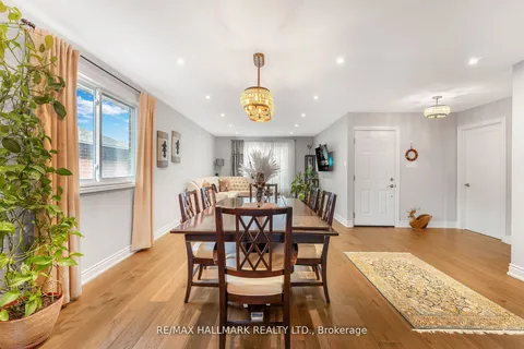 57 WILLIAM ROE Boulevard, ON L3Y 5E9
