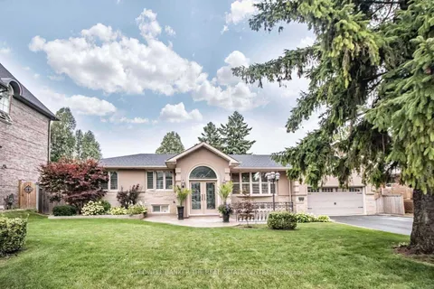 4 Orlon Crescent, ON L4C 6S5