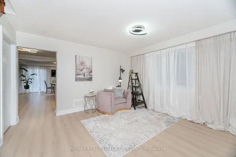 182 Meadowhawk Trail, ON L3Z 0E9