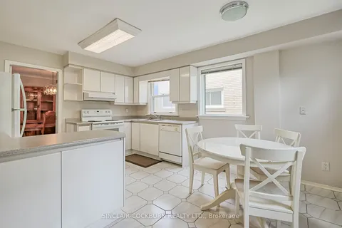 148 Grandview Avenue, ON L3T 1H8