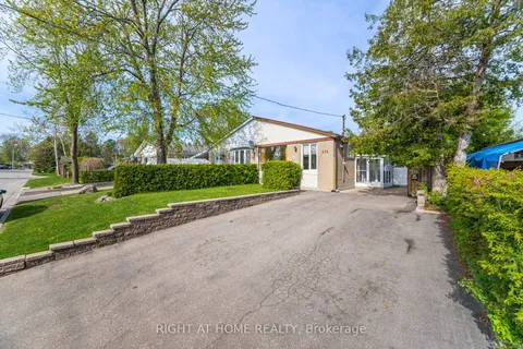 374 Browndale Crescent, ON L4C 3J4