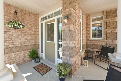 22 Chantler Road, ON L9R 2E1