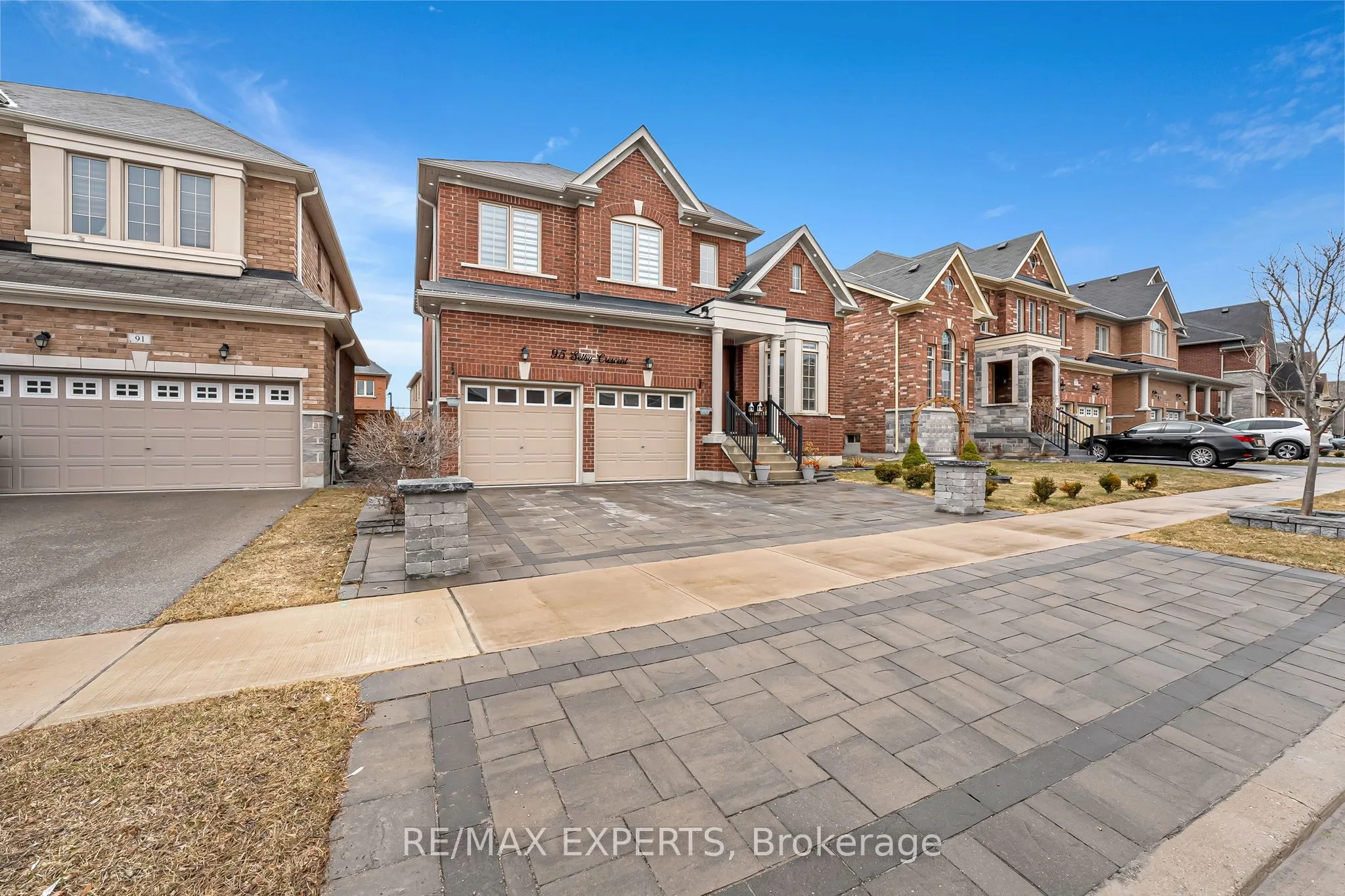 95 Selby Crescent, ON L3Z 0V3