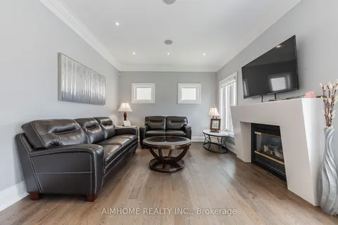 15 Apollo Drive, ON L4E 4C3