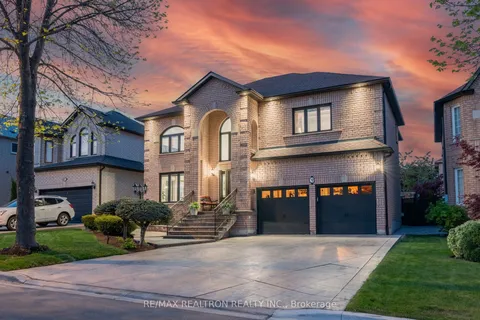 9 Mendocino Drive, ON L4H 1T8