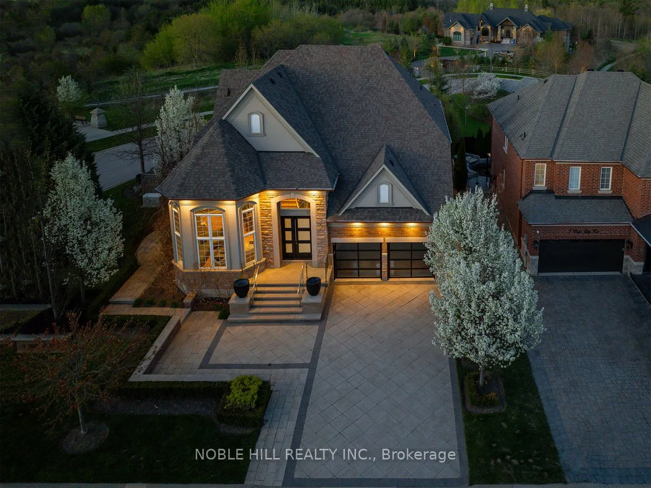9 Chapel Gully Trail, ON L7B 0A1