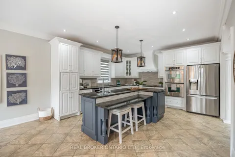 294 Sunset Beach Road, ON L4E 3H2
