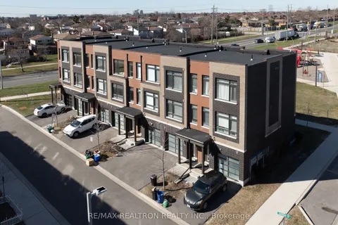 14 Garneau Street, ON L4L 0M1