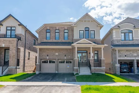 43 Donald Ingram Crescent, Georgina, ON L4P 0S3