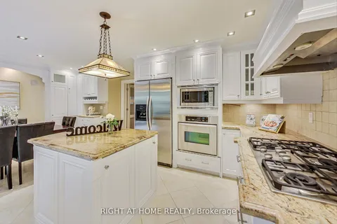 19 Cantex Court, ON L4S 1B1