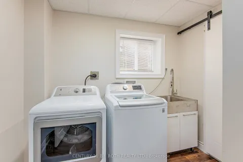 239 Centre Street, Essa, ON L0M 1B0