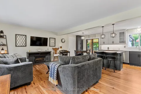 15 Burbank Circle, ON L0M 1J0