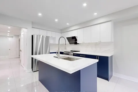 143 Halterwood Circle, Markham, ON L3P 7T2