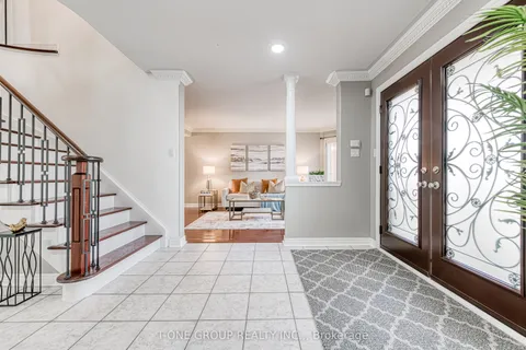 11 Saint Avenue, ON L3Z 3E6