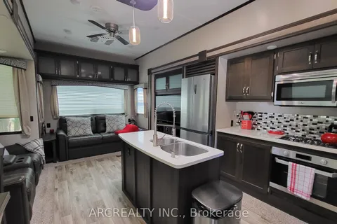 69 Horseshoe Circle, ON L0E 1N0