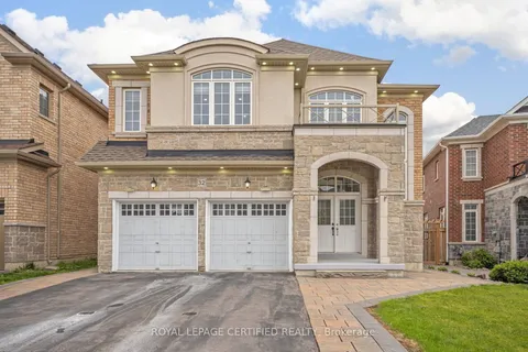 32 Cayton Crescent, ON L3Z 2A6