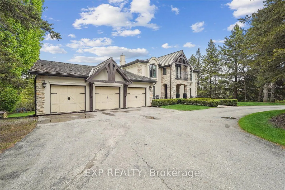 71 Manitou Drive, ON L7B 1E7