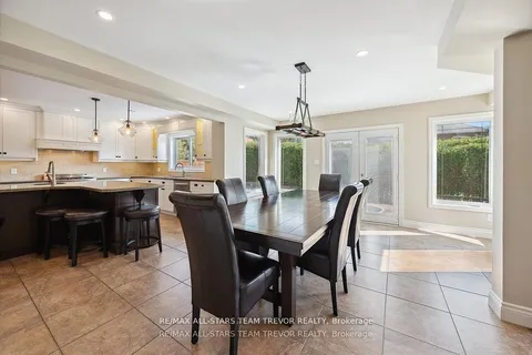 23 Litner Crescent, ON L4P 3V1