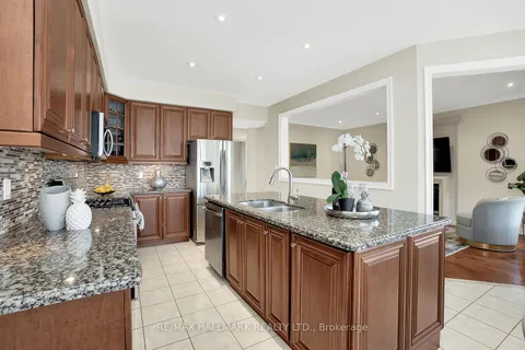 58 Shadow Falls Drive, ON L4E 4J9