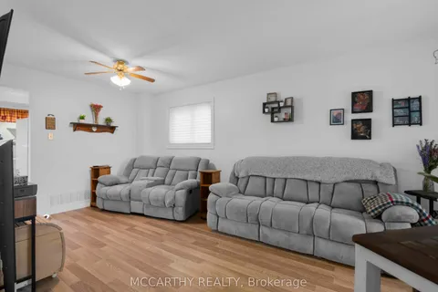 34 Corrie Crescent, ON L3W 0J9