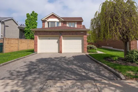 178 Winding Lane, ON L4J 5J3