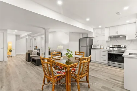 9 Frontier Drive, ON L4C 0M2