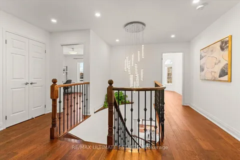 9 Frontier Drive, ON L4C 0M2