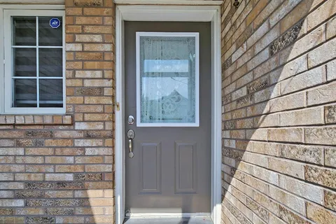 116 Redkey Drive, ON L3S 4R6