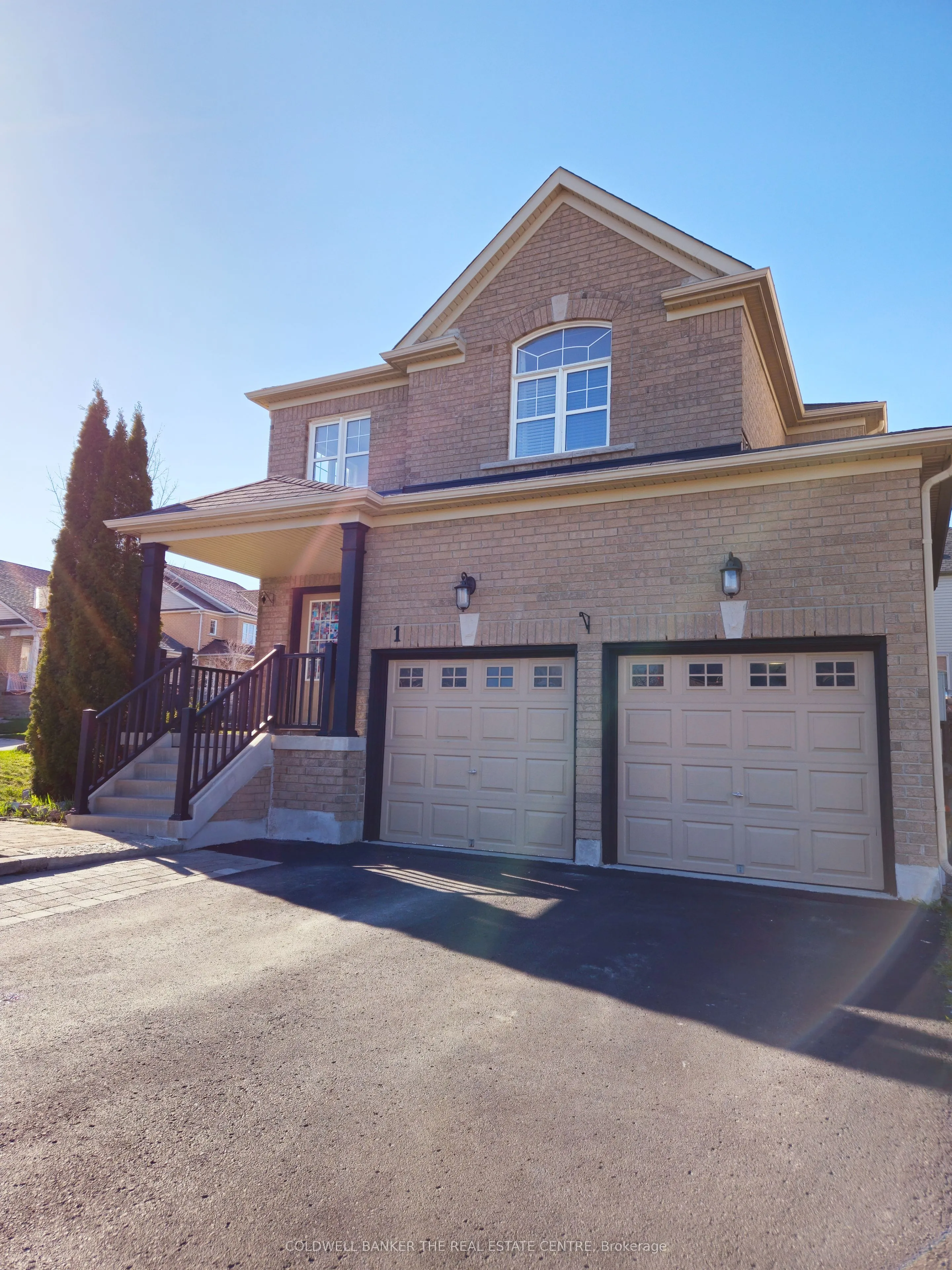 1 Rutherford Road, Bradford West Gwillimbury, ON L3Z 0A5