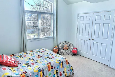 1 Rutherford Road, Bradford West Gwillimbury, ON L3Z 0A5