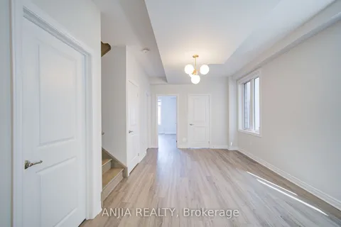 11 Mumbai Drive, ON L3S 0G1