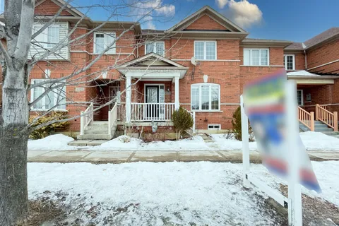 2330 Bur Oak Avenue, ON L6E 1L7