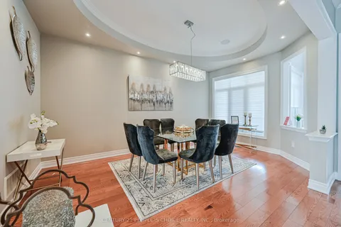 39 Munsie Drive, ON L7B 0N8