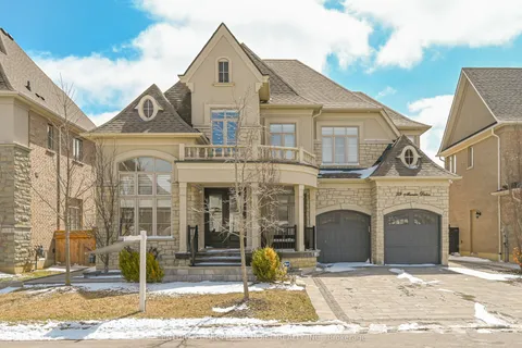 39 Munsie Drive, ON L7B 0N8