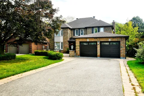 8 Petch Crescent, ON L4G 5N7