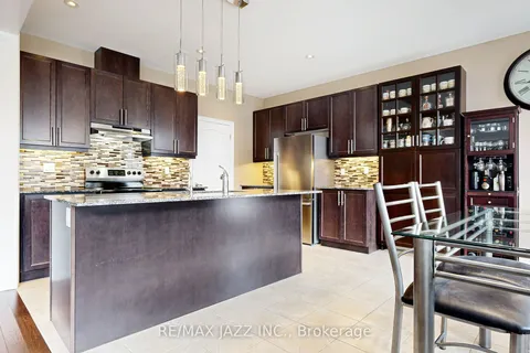 208 Frederick Pearson Street, ON L9N 0Y9