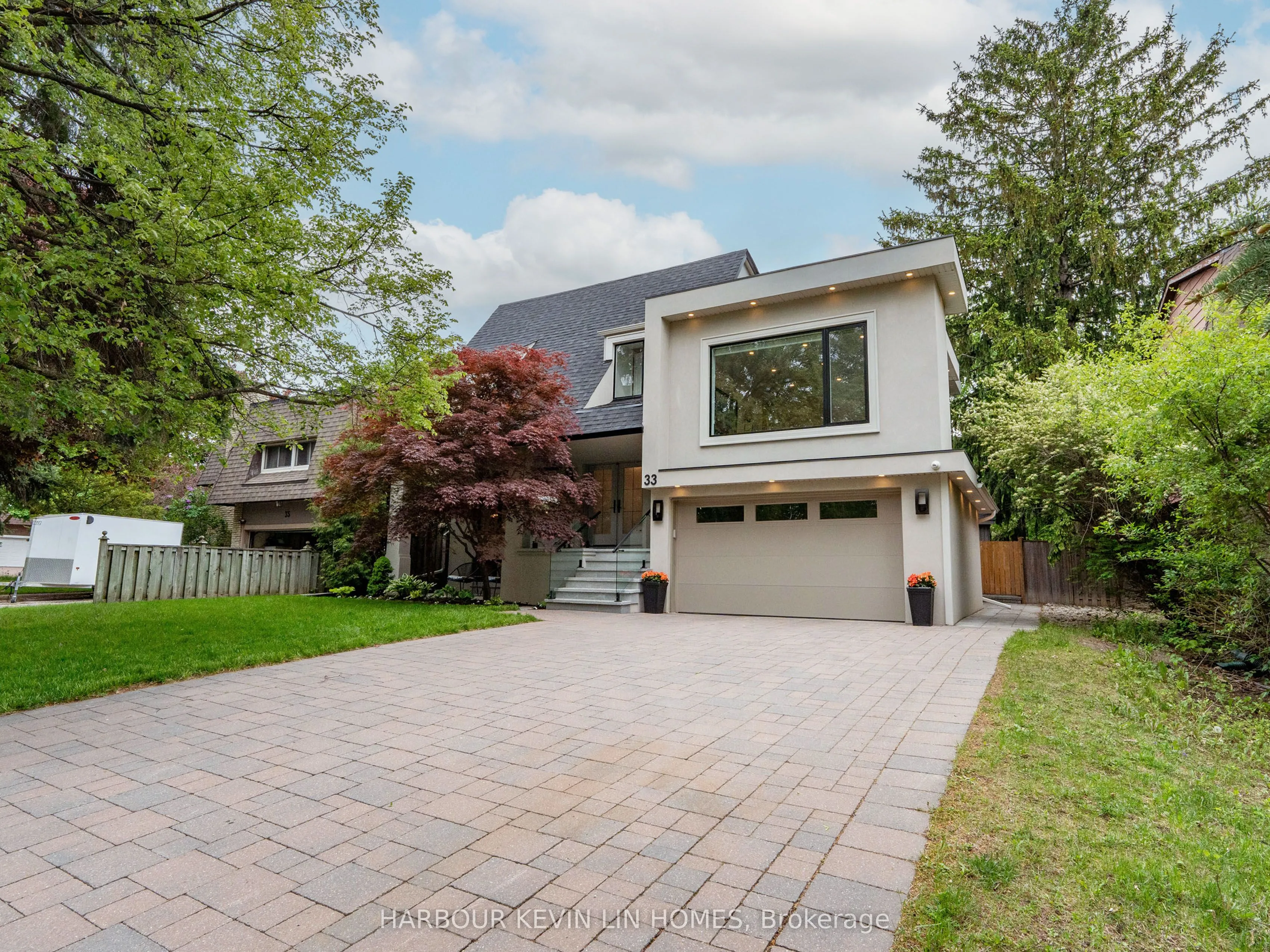 33 Baymark Road, ON L3T 3Y4