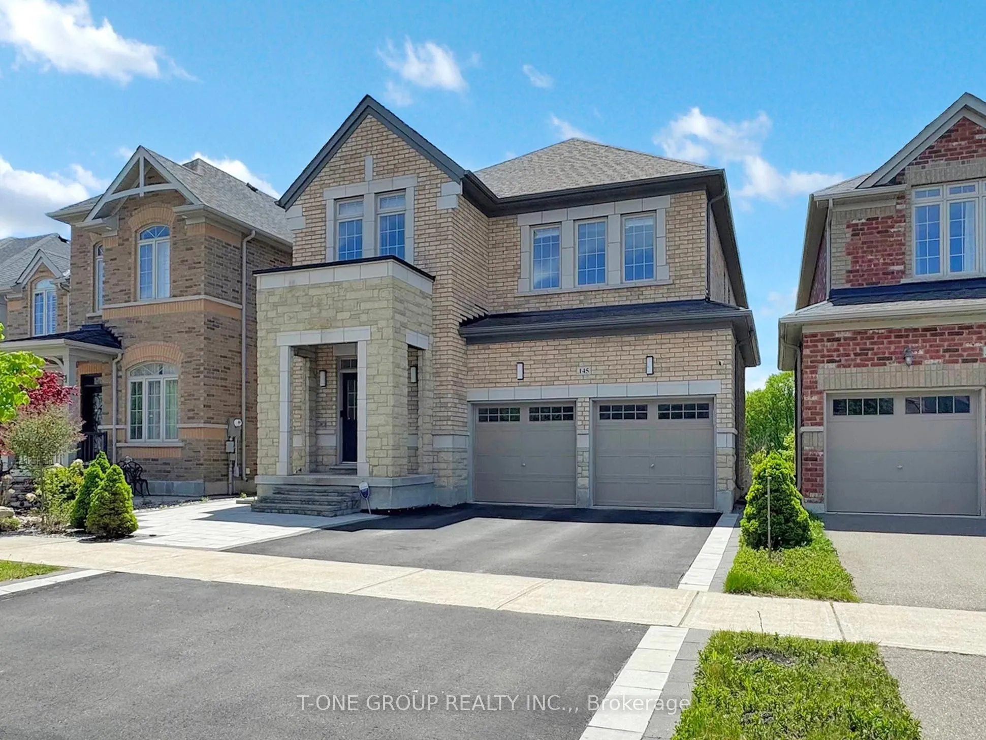 145 Roy Harper Avenue, ON L4G 0V6