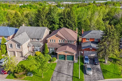 43 Summitcrest Drive, ON L4S 1A7