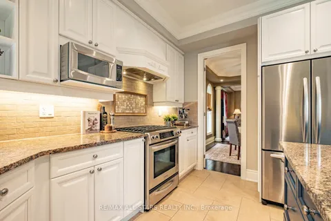 499 Roy Rainey Avenue, ON L6E 2B2