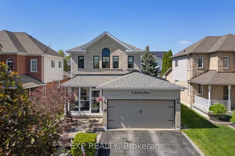 8 Joliette Place, Georgina, ON L4P 3Y9