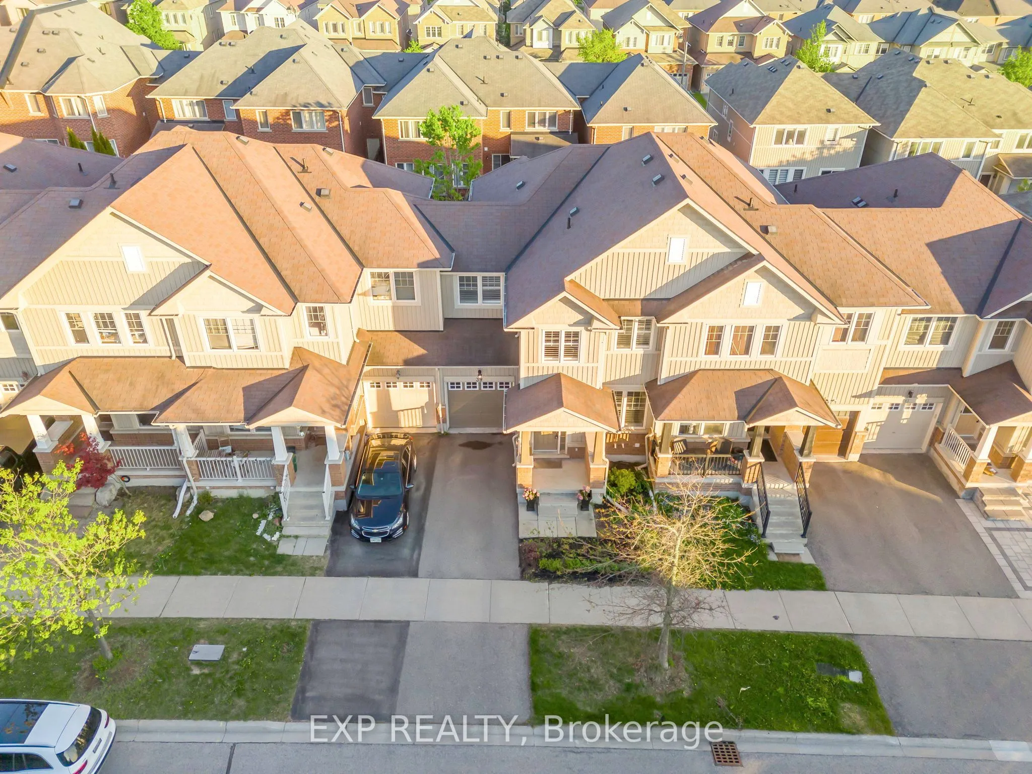 39 Stoyell Drive, ON L4E 0M7