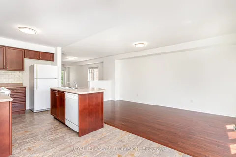 8 John Allan Cameron Street, ON L6B 0J5