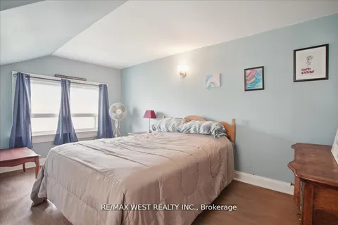 55 River Street, ON L0E 1R0