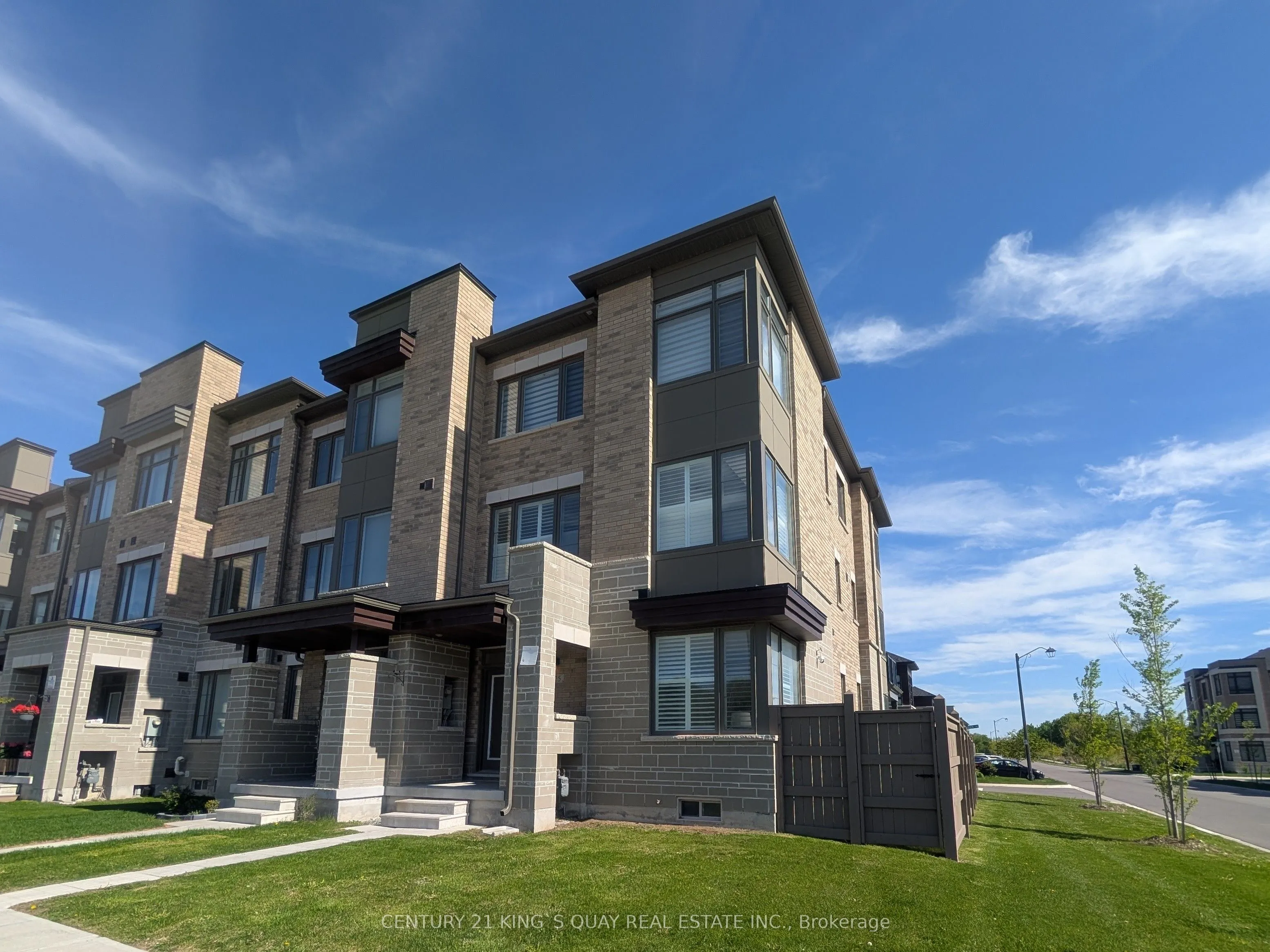 25 McCague Avenue, ON L4S 0J4