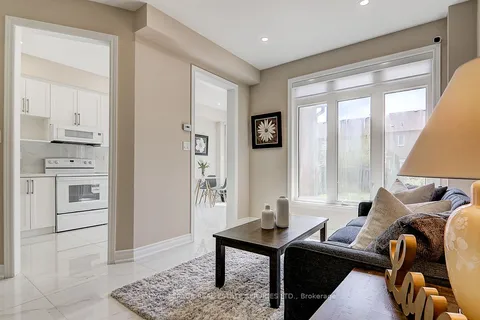 17 Venture Avenue, ON L4S 2P2