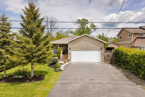 825 Elmwood Road, ON L4P 3E9