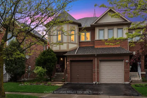 11 Snedden Avenue, ON L4G 7J6