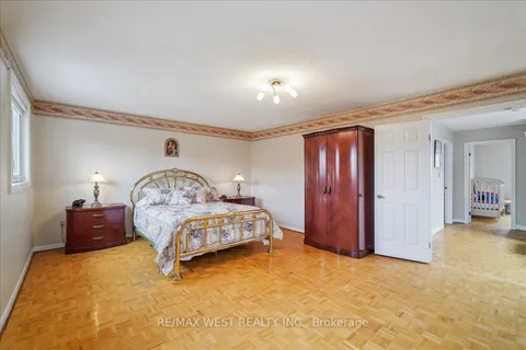 57 Judith Avenue, ON L4J 7J2