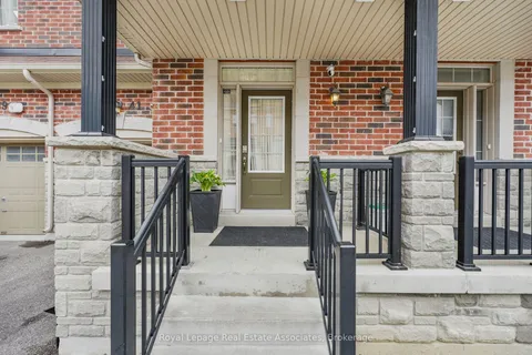 41 Mazarine Lane, ON L4S 0G2